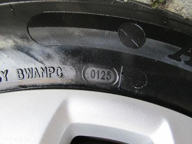 Opel Corsa 1.4 16V Active - 26