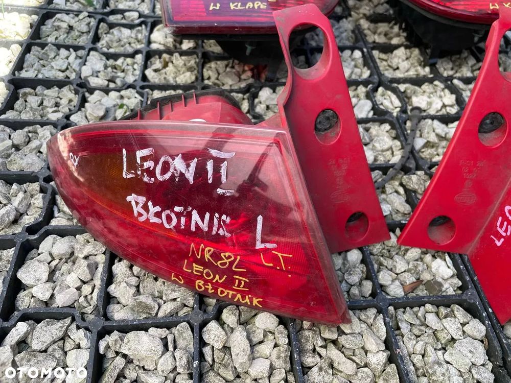 SEAT LAMPY TYŁ TYLNE PRAWE LEWE - 9