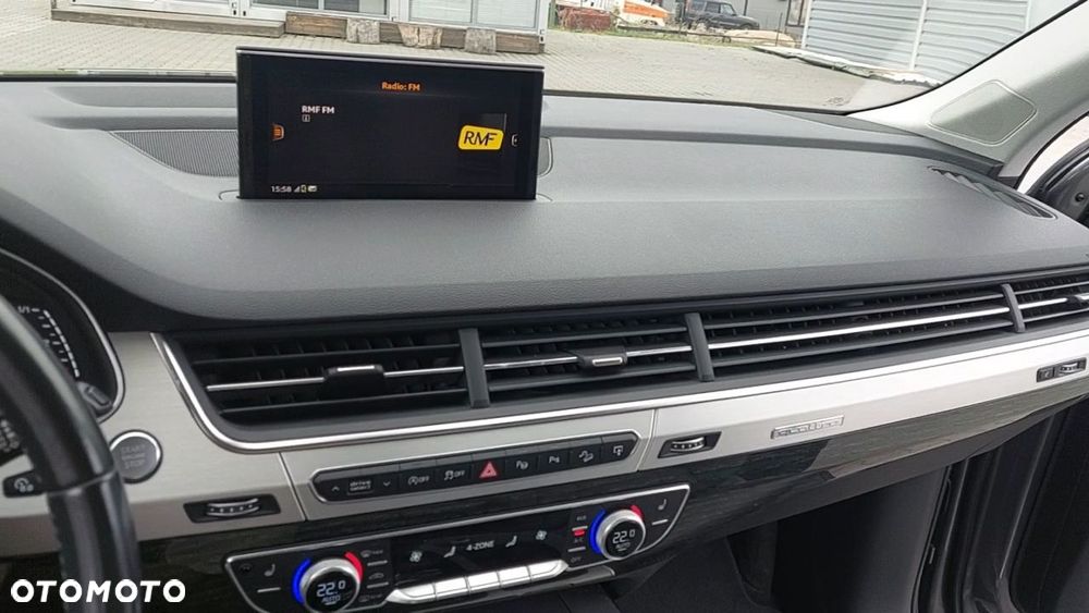 Audi Q7 - 25