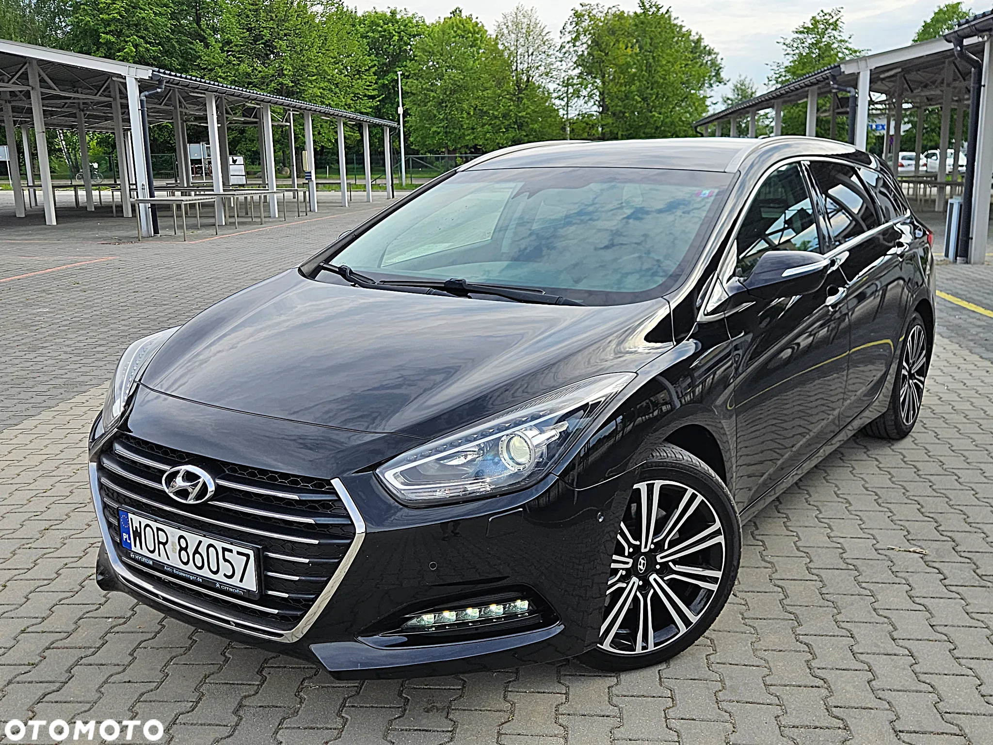 Hyundai i40 Kombi 1.7 CRDi Premium - 9