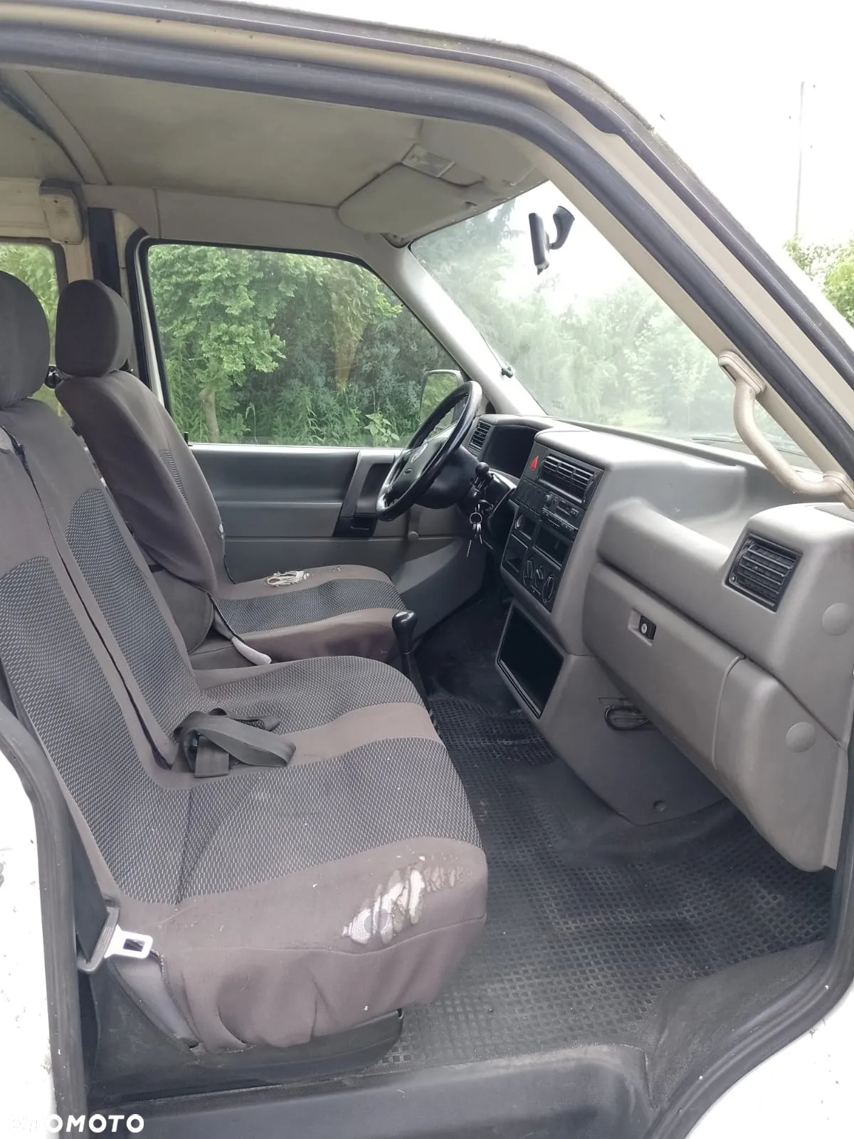 Volkswagen Transporter - 11