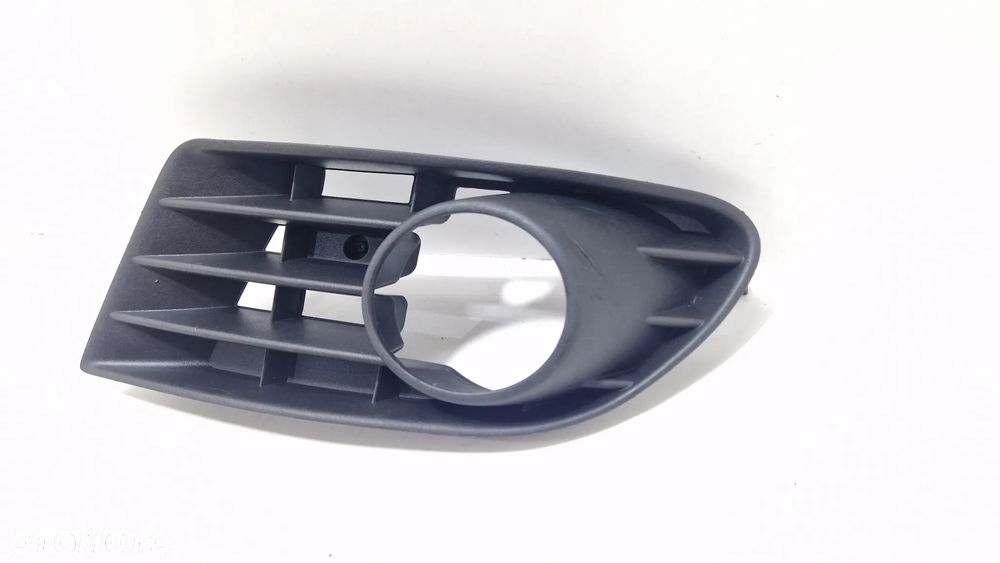 ATRAPA KRATKA ZDERZAKA VW GOLF V PLUS 05- PRAWA - 2