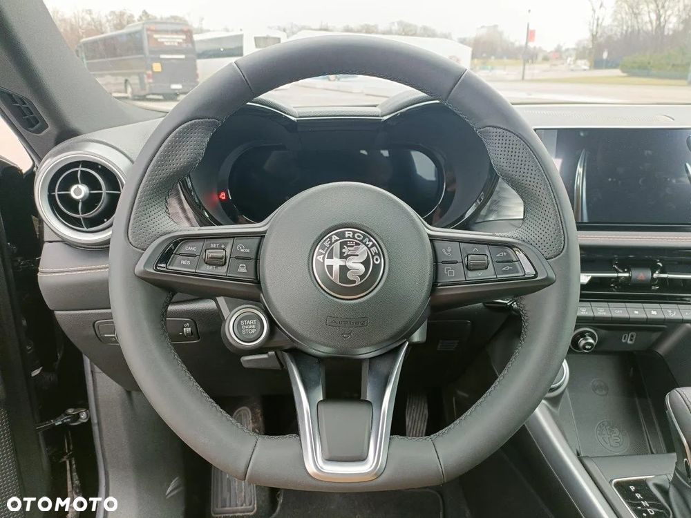 Alfa Romeo Tonale 1.5 T4 GSE mHEV TI DCT - 18