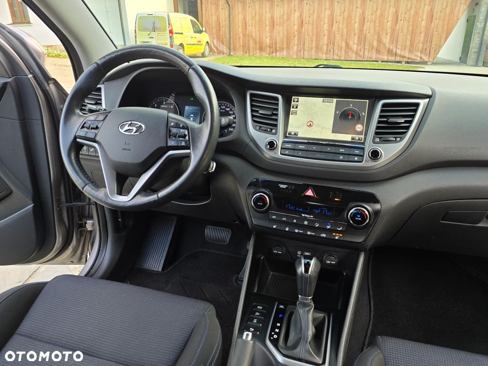 Hyundai Tucson 2.0 CRDi 4WD Automatik Style - 18