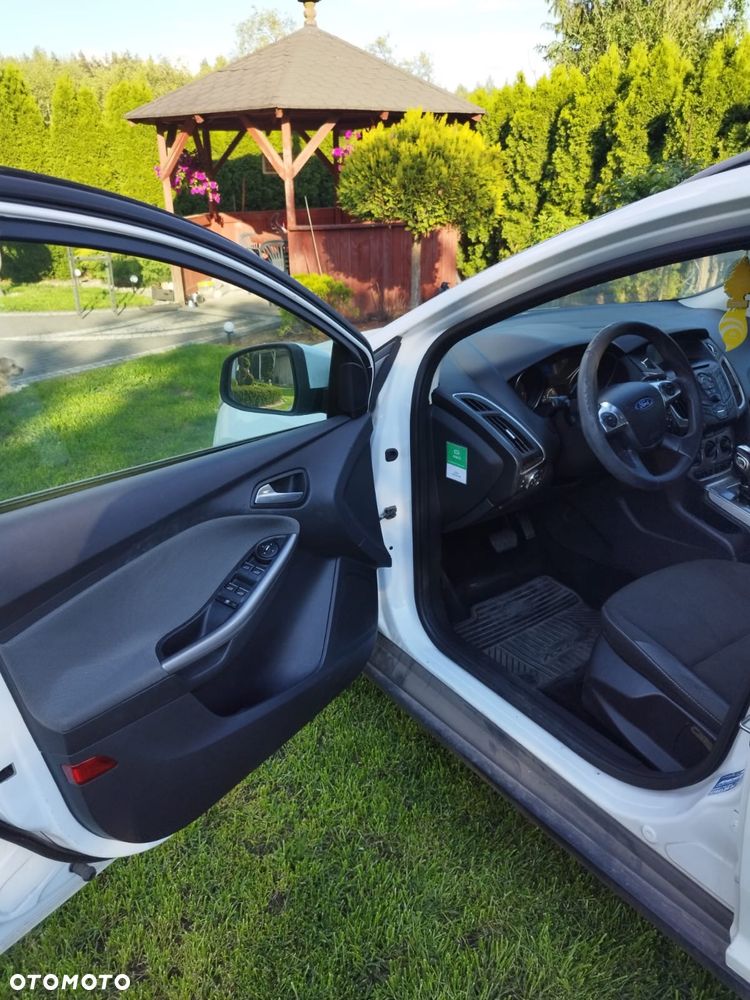 Ford Focus - 8