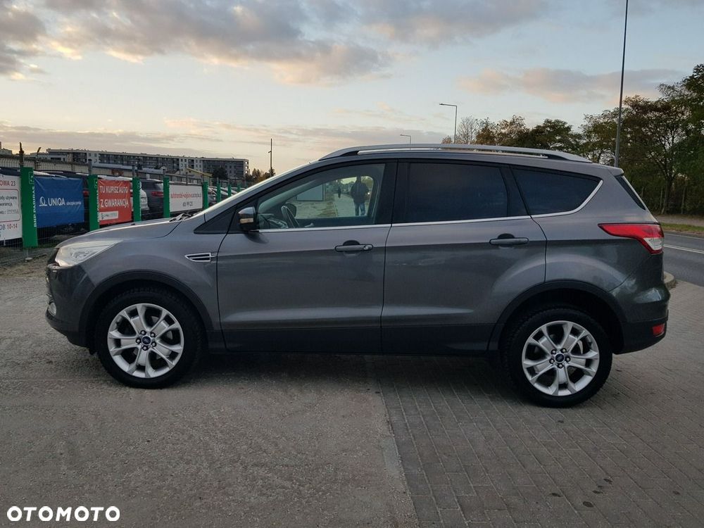 Ford Kuga 1.6 EcoBoost 2x4 Titanium - 8