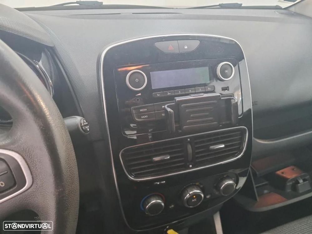 Renault Clio 1.5 dCi Zen - 7