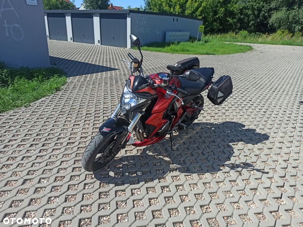 Honda CB - 2