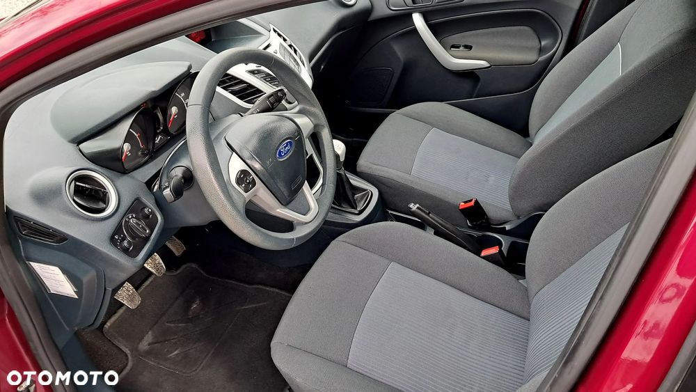 Ford Fiesta 1.25 Trend - 26