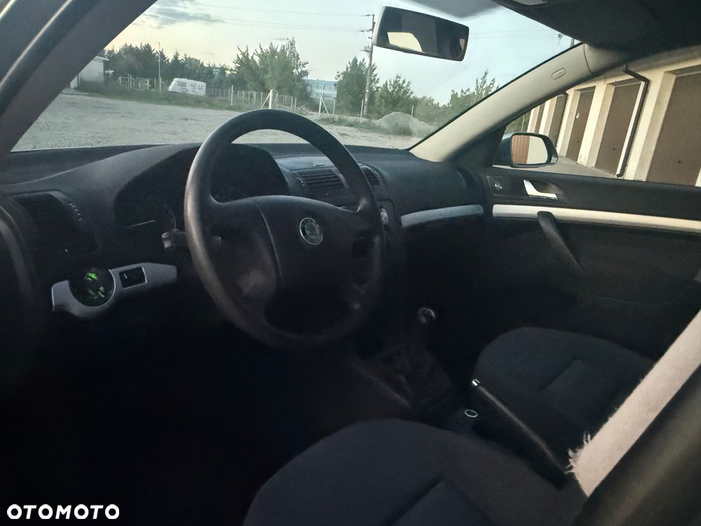 Skoda Octavia 1.6 Style - 18