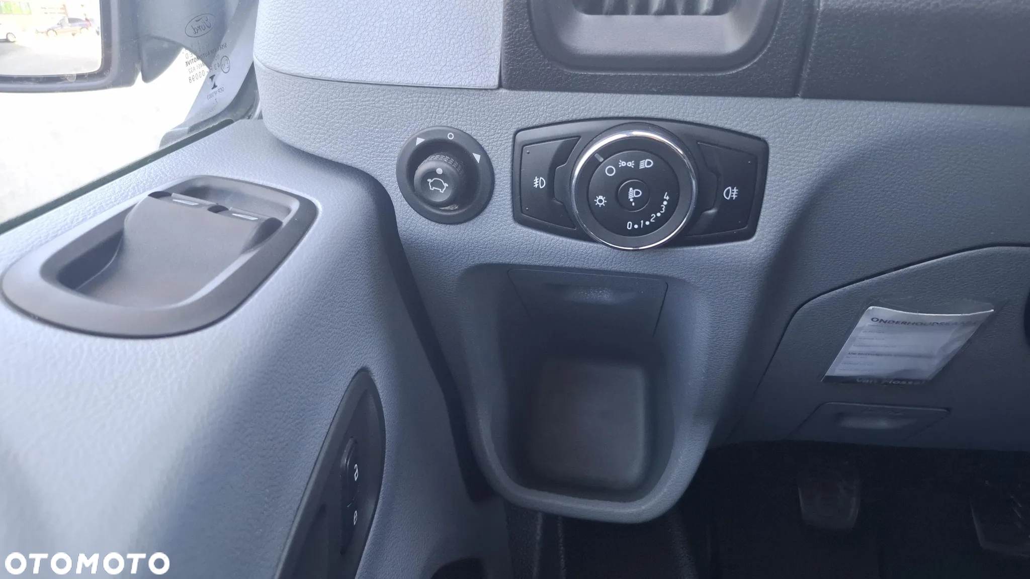 Ford Transit 350 L3H2 Trend - 32