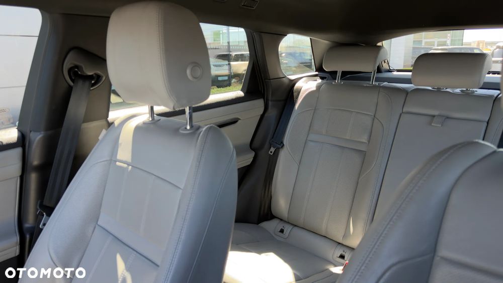 Land Rover Range Rover Evoque - 12