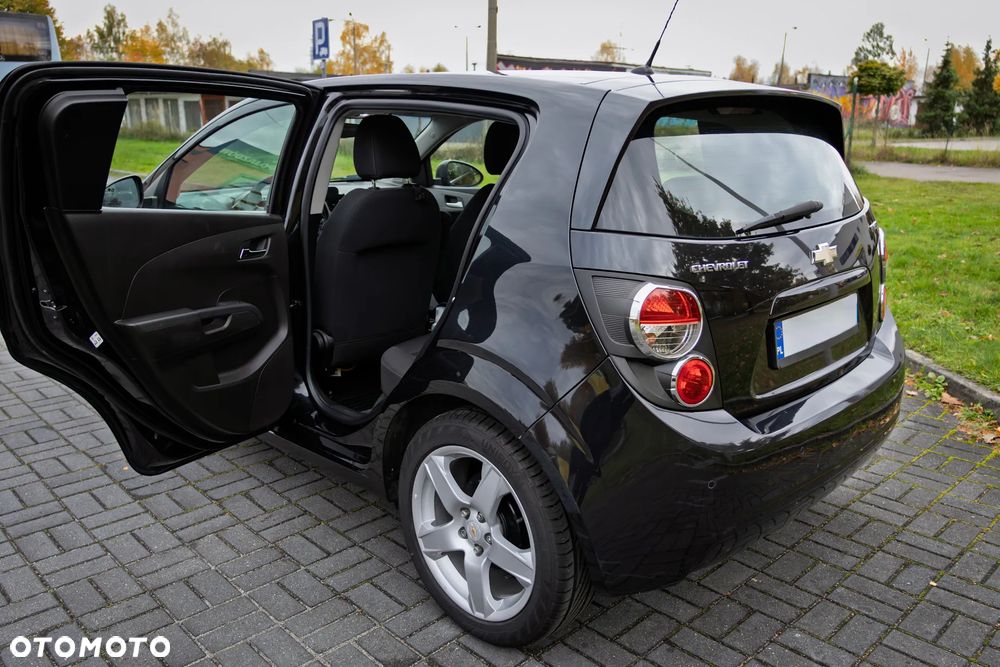 Chevrolet Aveo - 10