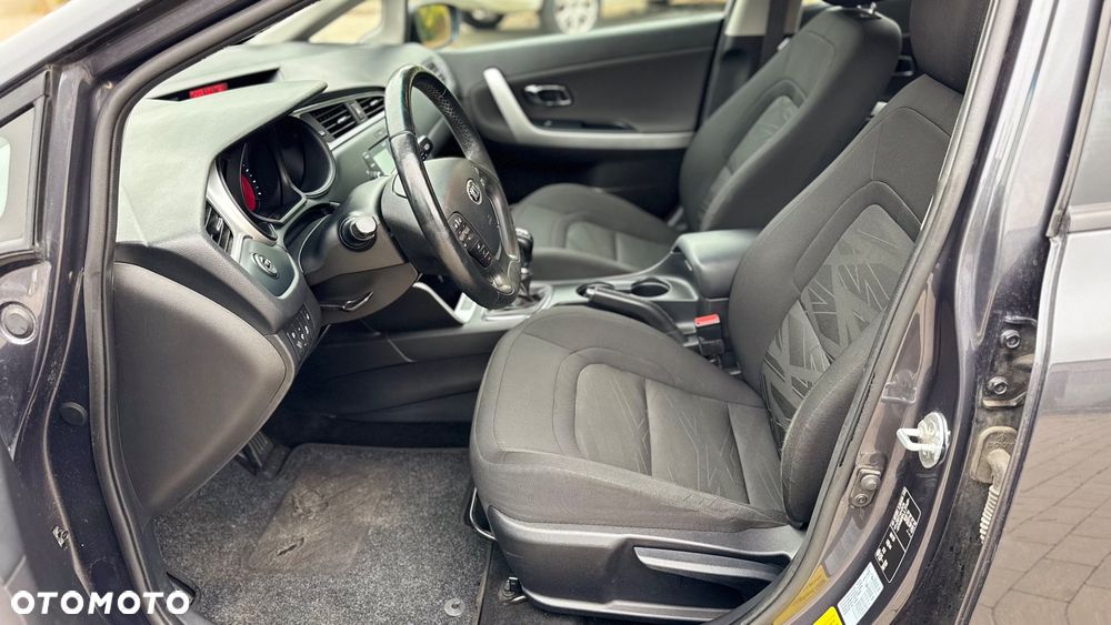Kia Ceed 1.4 CVVT Spirit - 27