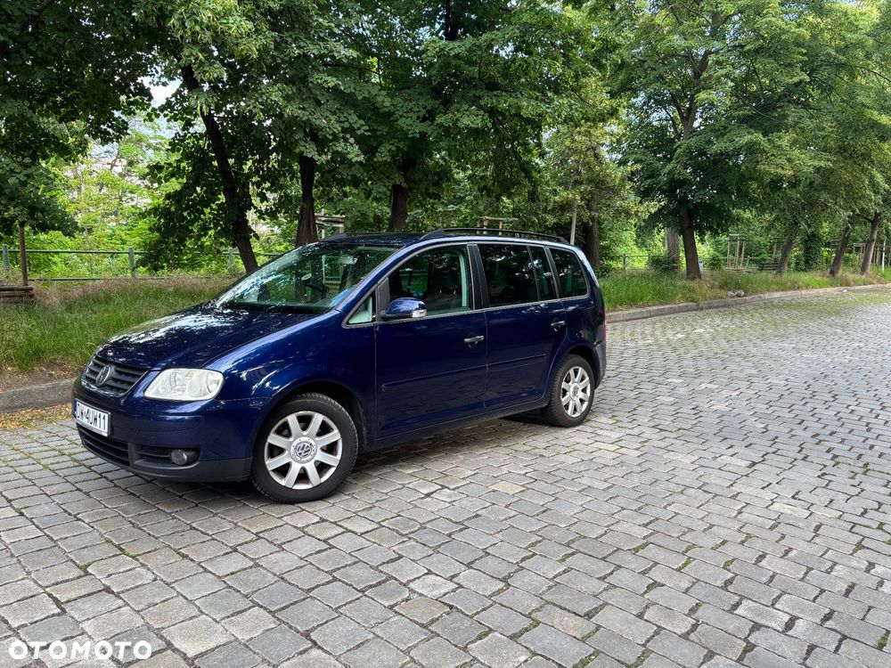 Volkswagen Touran 1.9 TDI Conceptline - 3