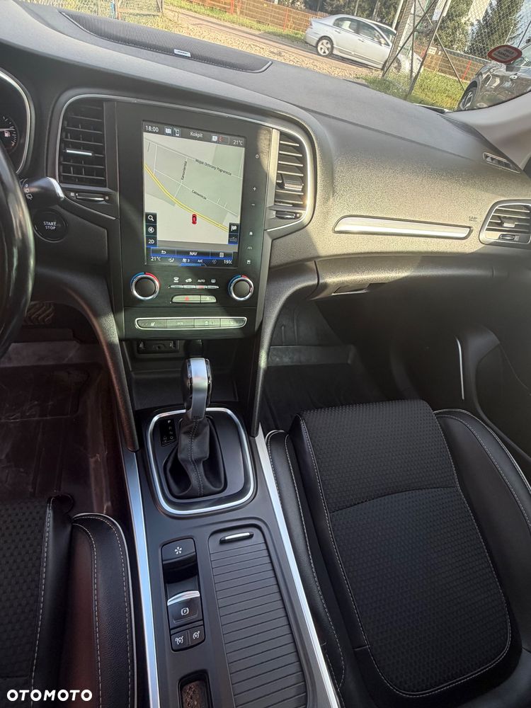 Renault Megane ver-blue-dci-115-edc-bose-edition - 13
