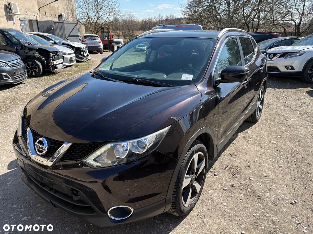 Nissan Qashqai 1.6 DCi Xtronic TEKNA - 9