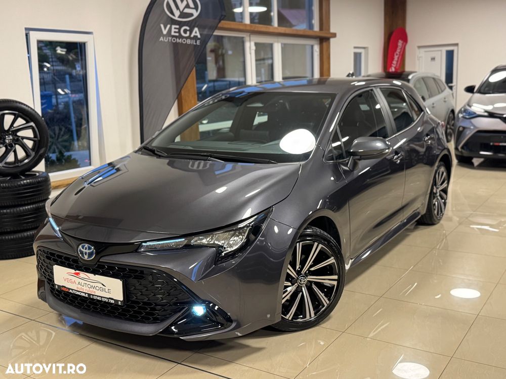Toyota Corolla 1.8 HSD Dynamic - 3