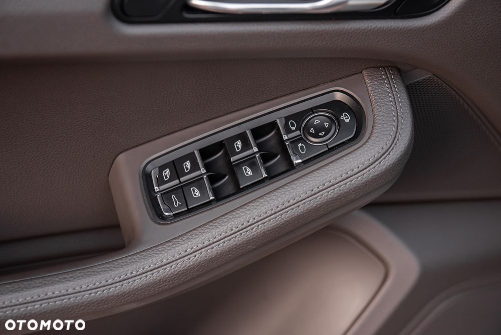 Porsche Macan PDK - 35