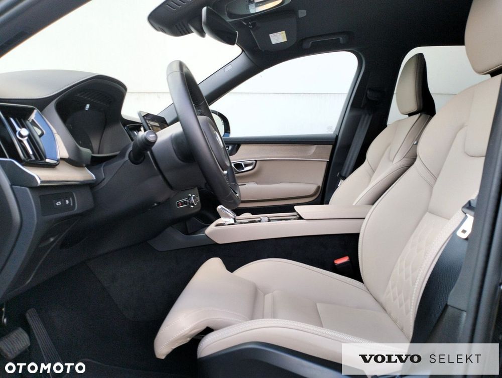 Volvo XC 90 - 11