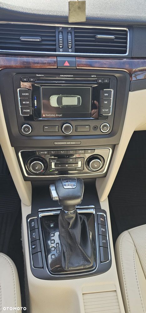 Skoda Superb 1.8 TSI Elegance DSG - 23