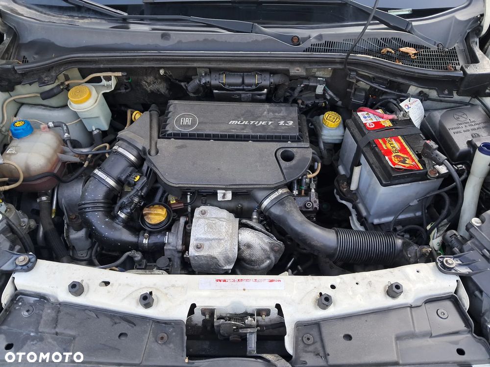 Fiat DOBLO - 23