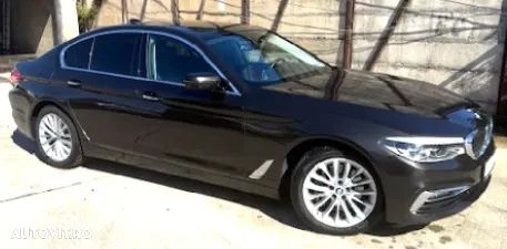 BMW Seria 5 530d xDrive Aut. Luxury Line - 7