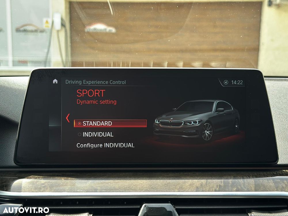 BMW Seria 5 530d xDrive Aut. Sport Line - 37