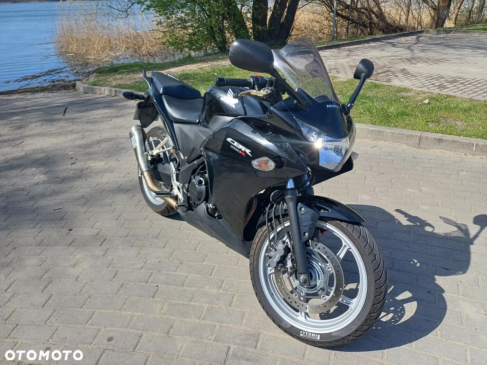 Honda CBR - 6