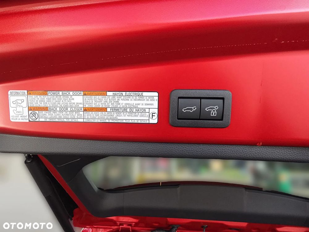 Toyota Corolla Cross 2.0 Hybrid Style - 38