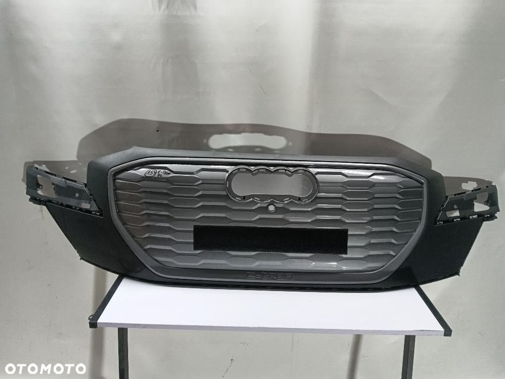 GRILL ATRAPA ZDERZAKA AUDI Q4 E-TRON 89A807725