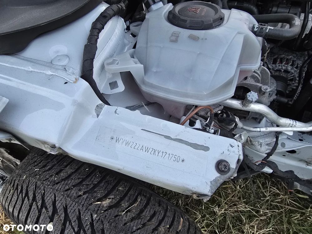 Volkswagen Polo 1.0 TSI OPF R-Line - 19