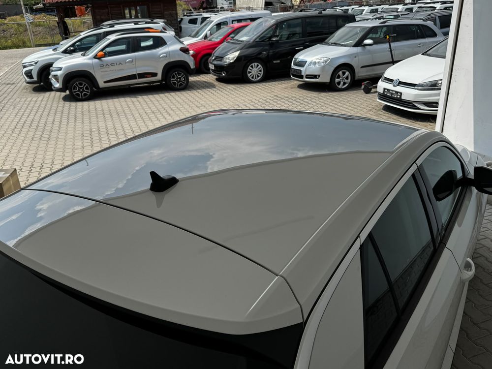 Volkswagen T-Roc 1.0 TSI Design - 20
