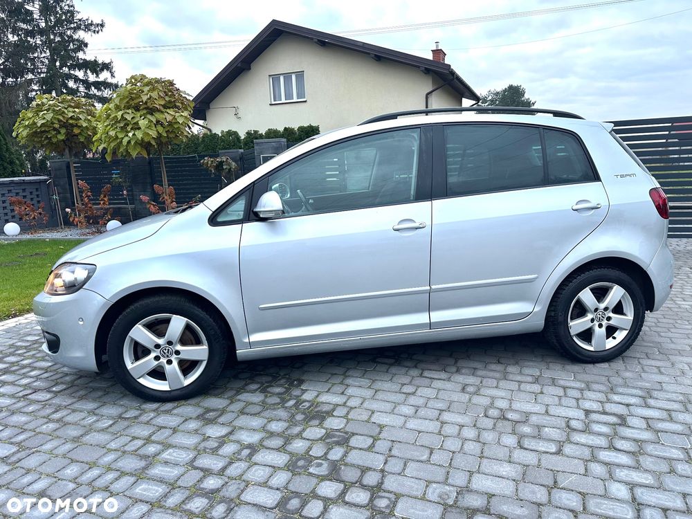 Volkswagen Golf Plus 2010 photo 2