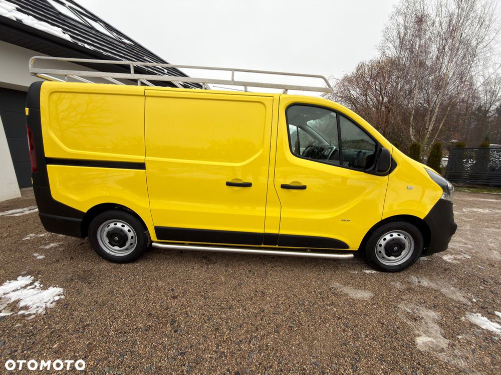 Opel Vivaro - 17