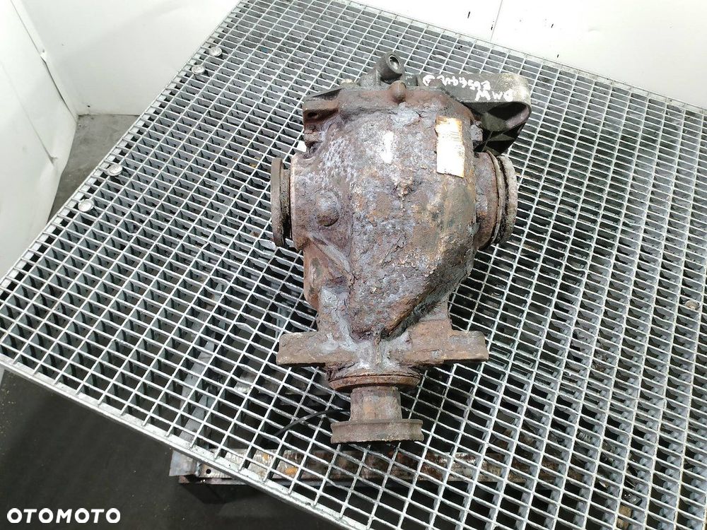 DYFERENCJAŁ TYŁ BMW E65 7514989 3.5 V8 - 7