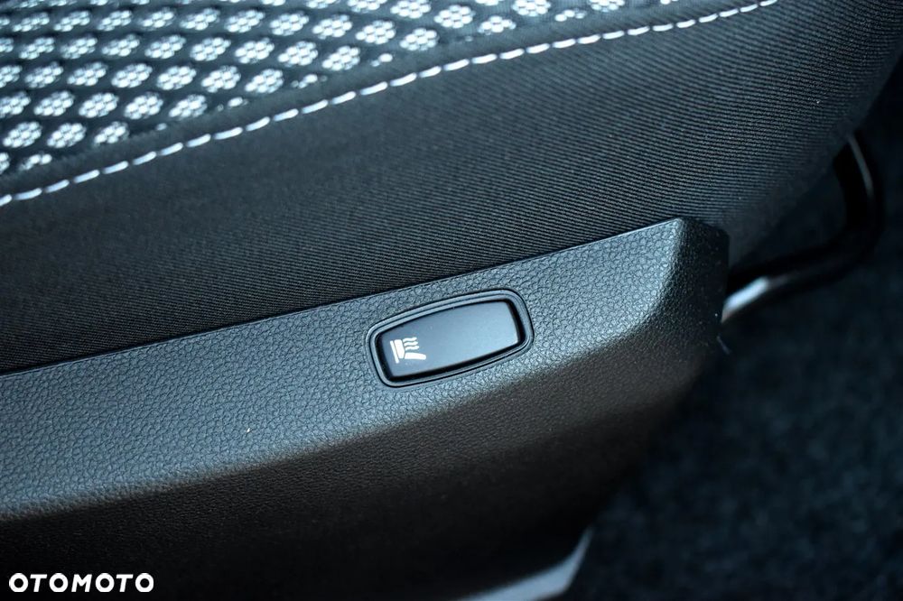 Dacia Duster TCe 150 2WD GPF Sondermodell Adventure - 36