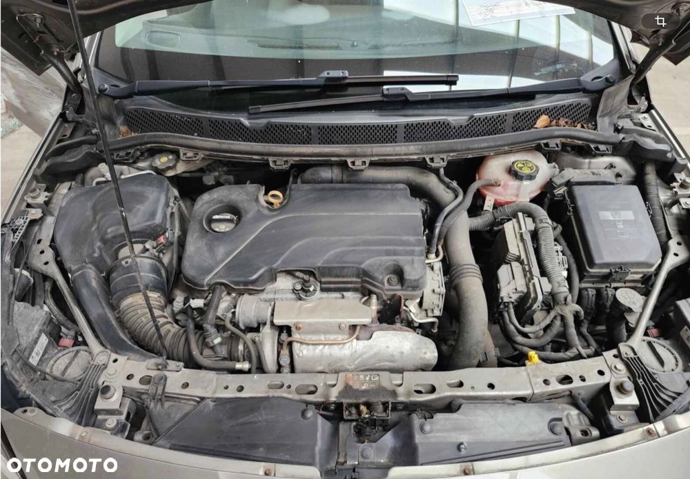 Opel Astra 1.4 Turbo Start/Stop Dynamic - 13