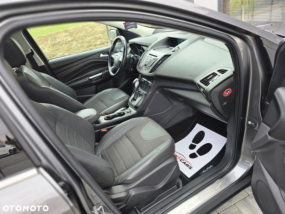 Ford Kuga 2.0 TDCi 4x4 Titanium - 20