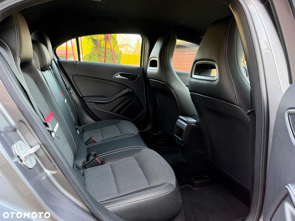 Mercedes-Benz Klasa A 180 2Style - 20