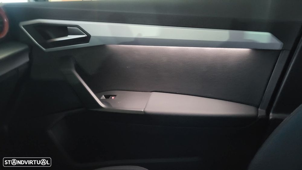 SEAT Arona 1.0 TSI FR - 26