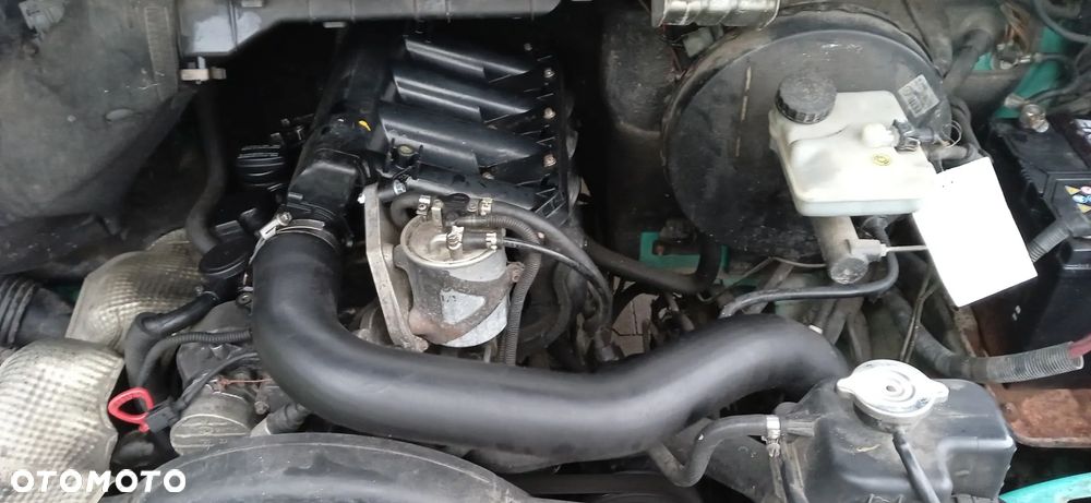 Mercedes-Benz Sprinter 208 - 12