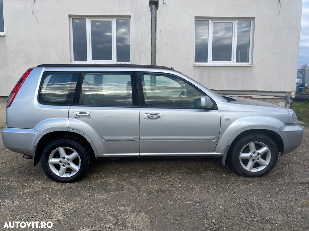 Dezmembrez piese Nissan X Trail T30 - 4