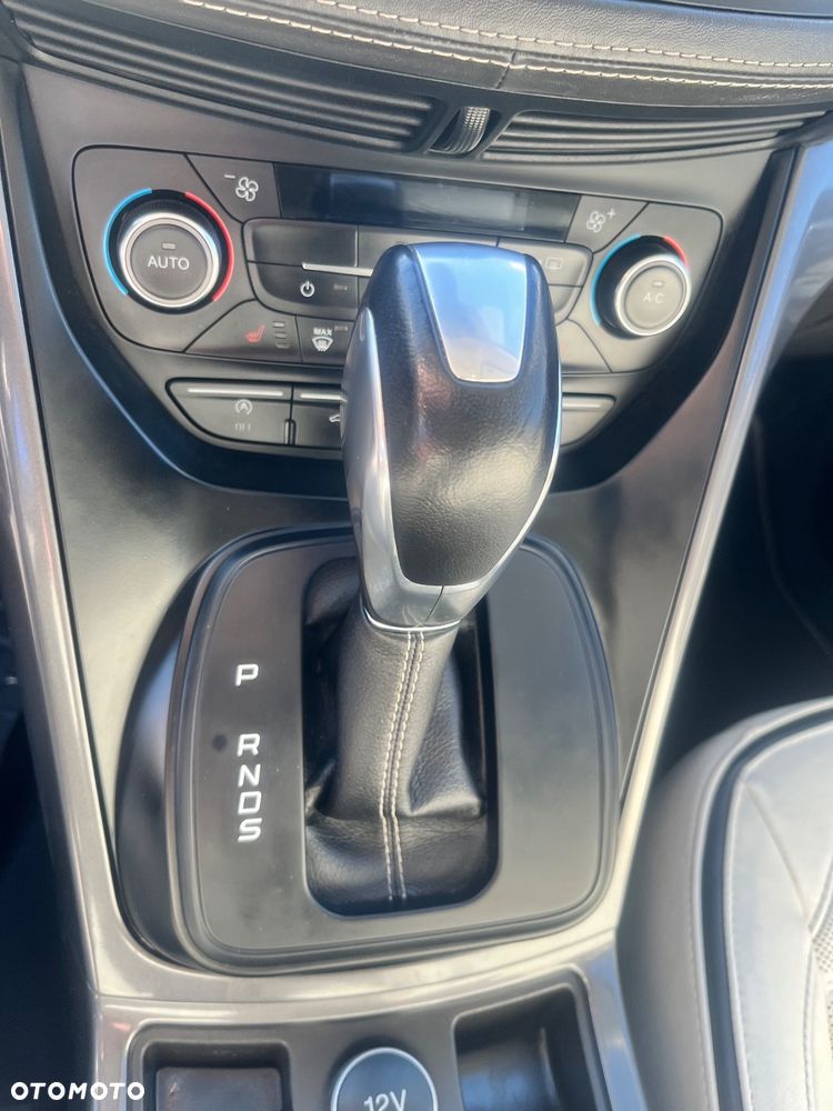 Ford Kuga 2.0 TDCi 4x4 Vignale - 20