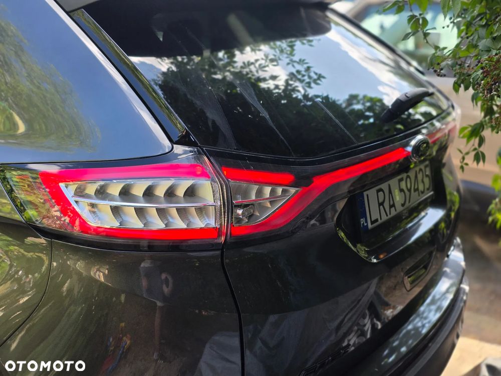 Ford Edge - 19
