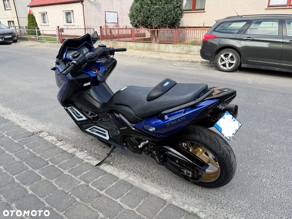 Yamaha Tmax - 6