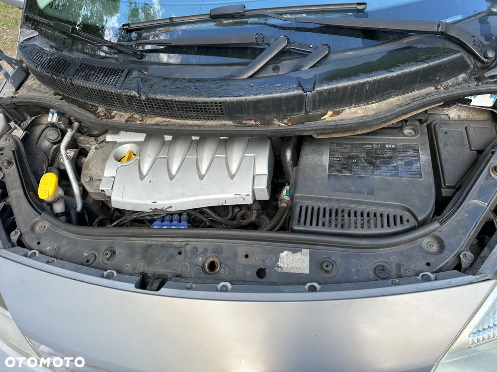 Renault Scenic 1.6 Confort Privilege - 12