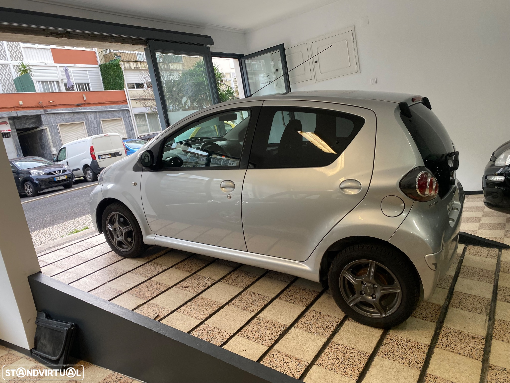 Toyota Aygo x-style - 4