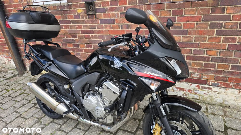 Honda CBF - 37