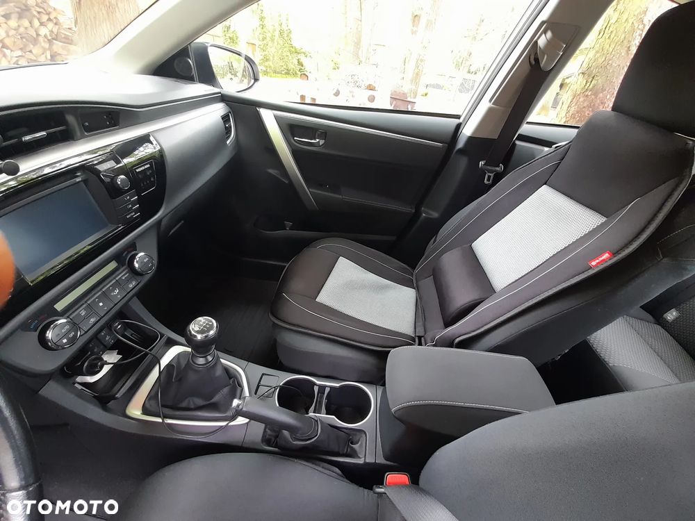 Toyota Corolla 1.6 Premium EU6 - 21